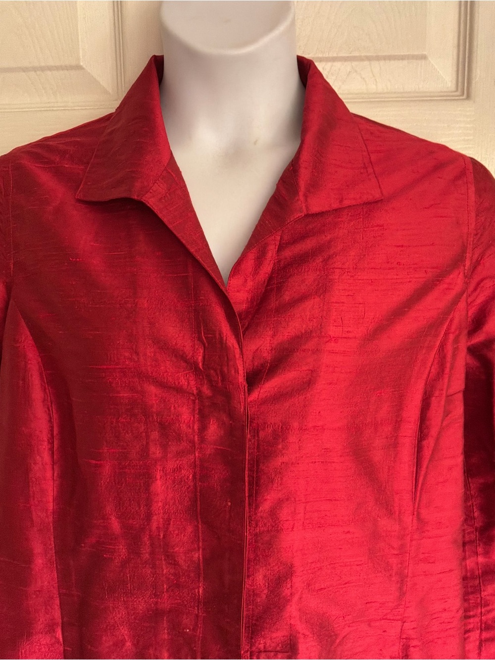 NWOT…CHICO’S…100% silk jacket